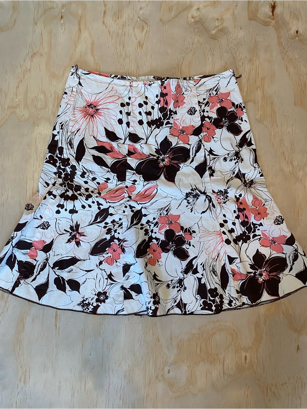 Floral A-Line Mini Skirt in White, Black & Coral